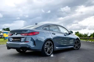 BMW 218iSPORT TWIN TURBO photo 1