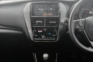TOYOTA VIOS AUTO photo 4