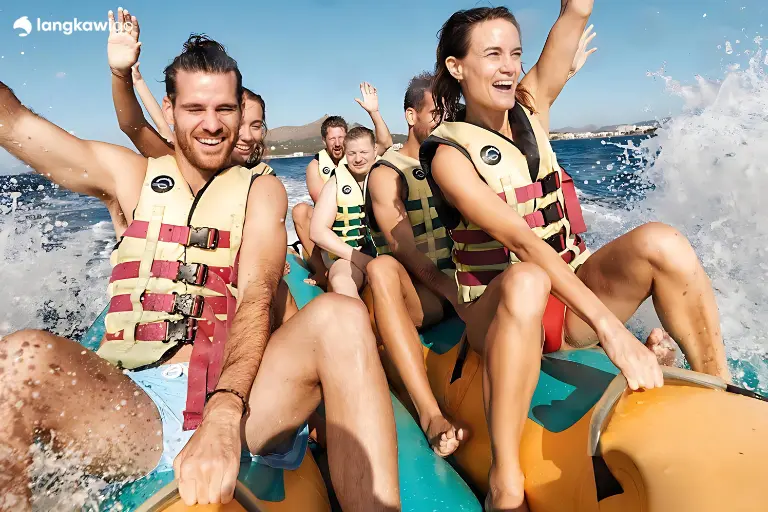 Banana Boat Ride Langkawi | Hold Tight for Sharp Turns! banana-boat-ride-langkawi-10
