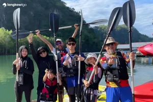 Mangrove Kayaking Tour Langkawi | RM120 Per Person 2026 Promo Family with paddles before mangrove kayaking tour Langkawi
